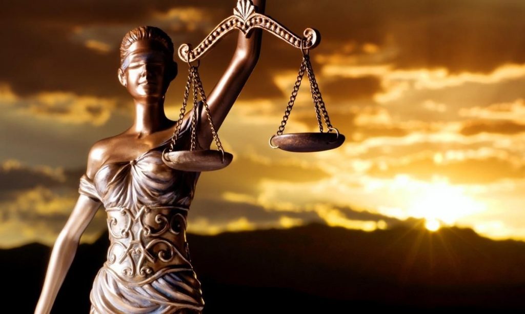 Para Mayor Compensación Consulte con los Abogados de Contratos de Compensación Laboral Cercas de Mí en La Mirada California
